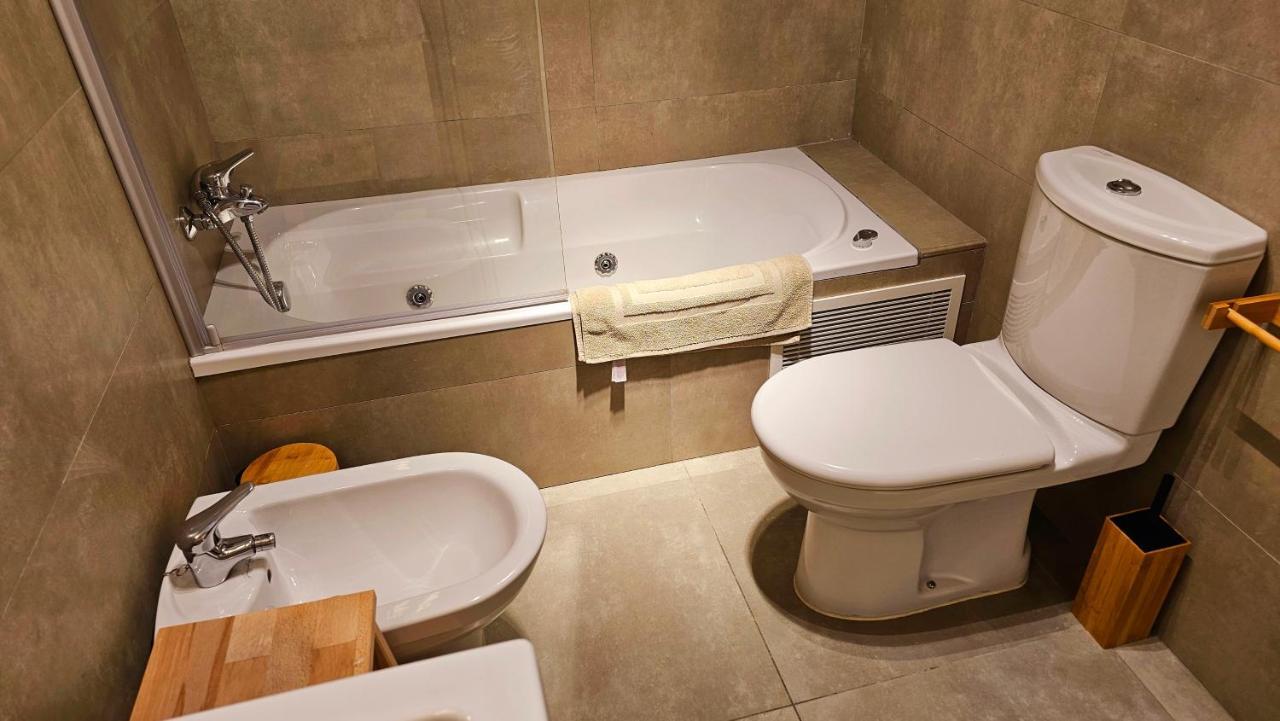 Apartamento diseño con jardín privado a 100 metros del mar Torredembarra Exterior foto
